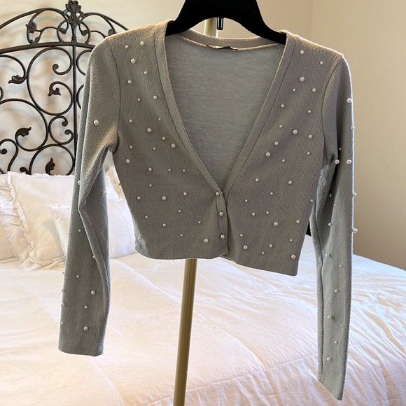 Zara Pearl Grey Cardigan - Picture 3 of 10
